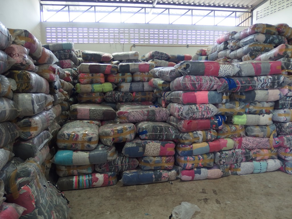 ผ้าวน,ผ้าเช็ดเครื่องจักร,เศษผ้า,ผ้าวนขาว,ผ้าวนสี